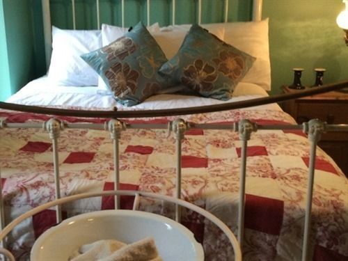 Arkell House Bed And Breakfast Rathlin Island Екстер'єр фото